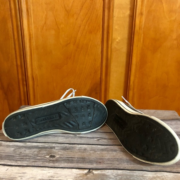 Forrest Green Airwalk Shoes - Picture 7 of 8